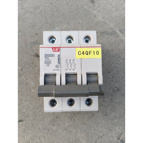 询价下单拆机：LS原装正品断路器BK63N  3P D32,实物拍摄