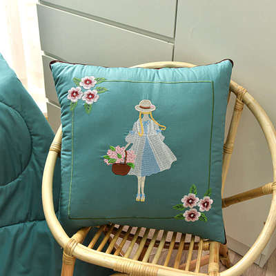 全棉四季通用抱枕毯子二合一车载两用被子办公室午睡毯沙发抱枕芯