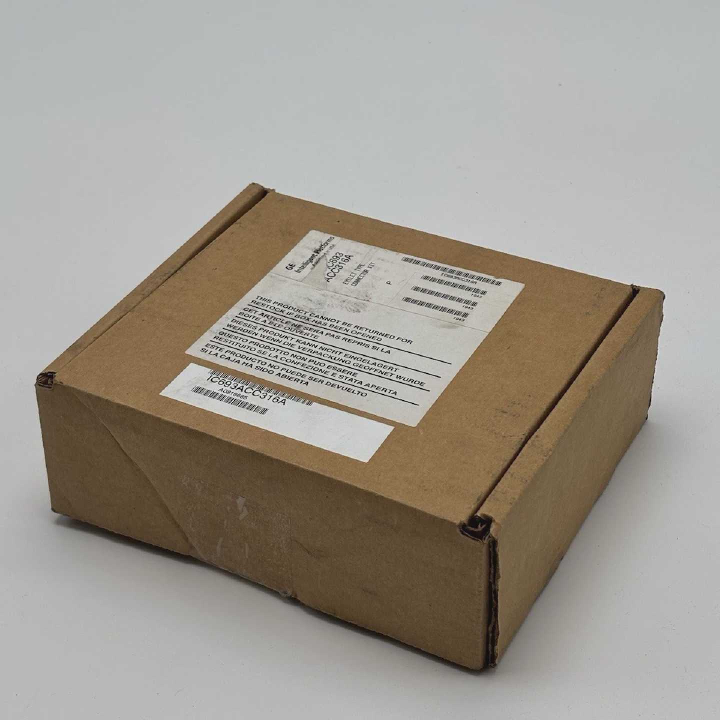 GE Intelligent Platforms IC693ACC316A - 实物图