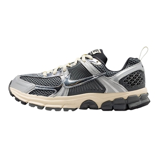 耐克男女大童运动鞋NIKE VOMERO 5 迈柔透气复古跑步鞋IM9467-002