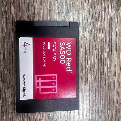 西数固态硬盘SA5002.5SATA红盘4TB—议价