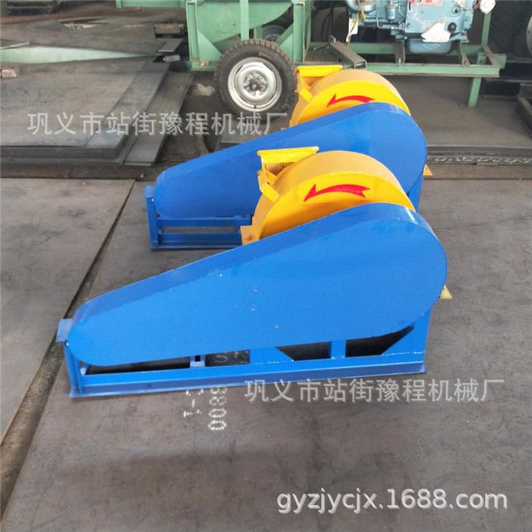 饲料粉碎机家用木屑粉碎机树枝边角料锯末机椰子壳玉米芯磨粉机