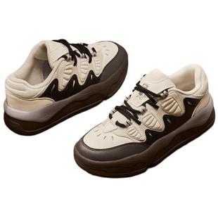 乔丹新款奶盖鞋板鞋2025年冬季女款黑棕厚底增高新款面包鞋休闲鞋