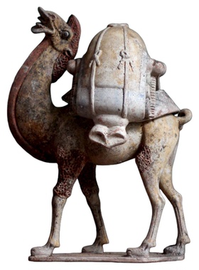 唐三彩骆驼马彩绘摆件送礼纪念品