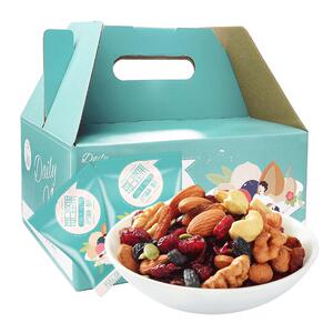 每日坚果混合坚果30小包儿童款干果零食组合休闲大礼包礼盒装