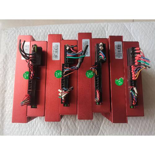 溢价-YAKO研控步进伺服驱动器 SSD2608  成色不
