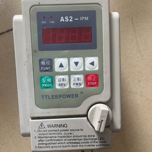 溢价-爱得利 AS2-107 IPM变频器，220V输入，0.75