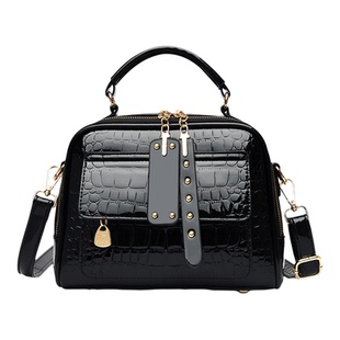 袋鼠品牌真皮斜挎包手提包女包2026新款大容量亮皮真皮单肩包小包