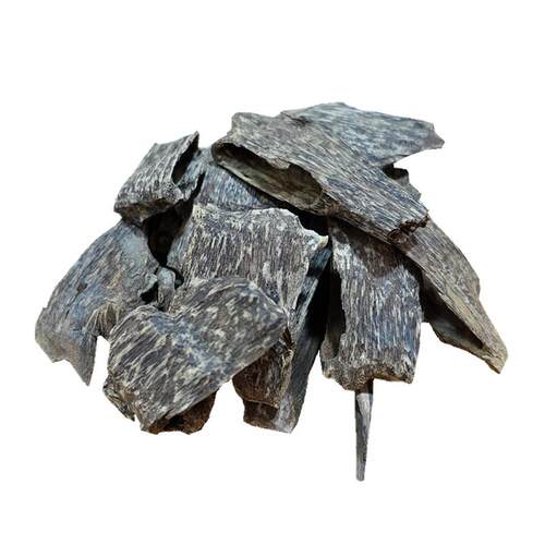 越南芽庄人工钻孔结香沉香虫漏块片磨粉原木电炉熏香煮水泡茶泡酒