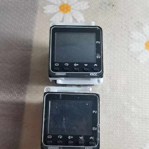 议价正品欧姆龙温控器E5CC-RX2ASM-800维修