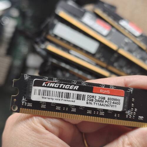 议价KINGTIGER金泰克DDR2 2GB 800MHz内存条