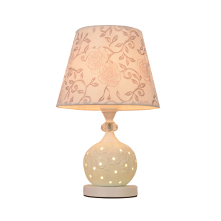 欧式客厅书房卧室床头灯喂奶小夜灯创意时尚布艺可调光陶瓷台灯