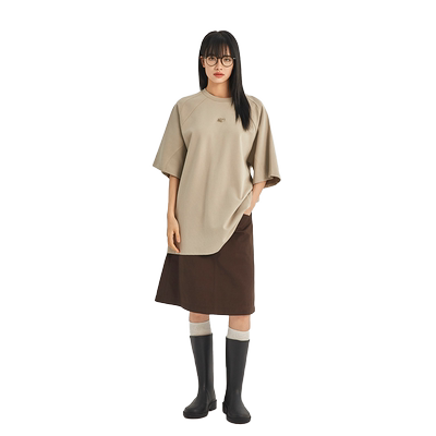 basicshenshen休闲风刺绣T恤