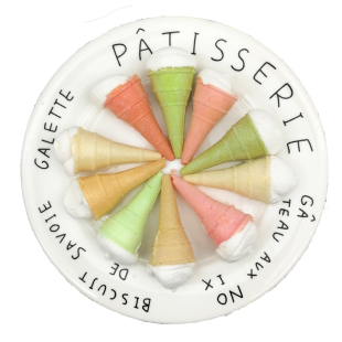 2斤甜筒冰淇淋棉花糖脆皮草莓夹心雪糕杯儿童分享糖果结婚喜糖批