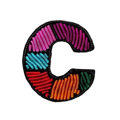 印度丝手工刺绣字母胸针