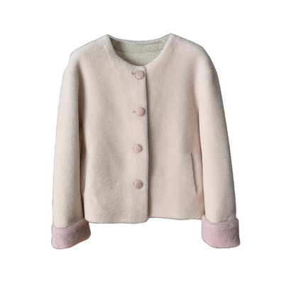 粉色甜心！细腻羊羔毛皮毛一体女