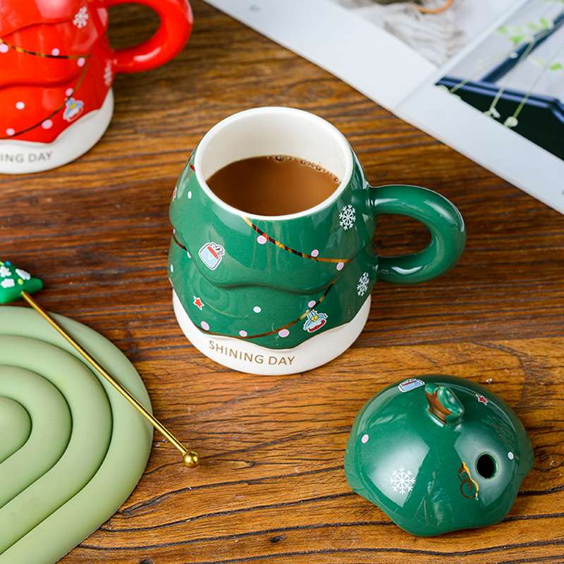 创意圣诞节马克杯高颜值可爱勺咖啡杯陶瓷情侣喝水杯个性带家用盖