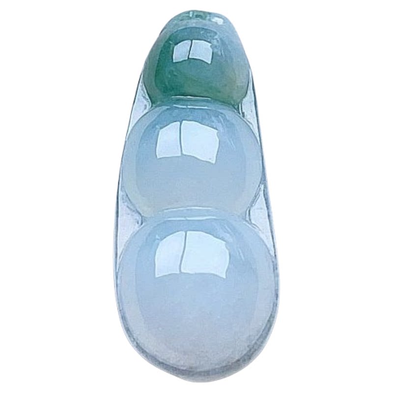 天然翡翠冰种四季豆乳白飘菠菜绿
