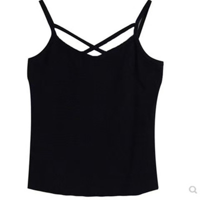 胸前交叉吊带背心上衣洋气