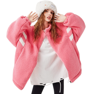 a02仿羊羔毛外套女2025冬季宽松保暖过年红色加厚减龄毛绒上衣