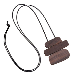 波西米亚复古木质异型吊坠项链女款百搭小众设计感长款毛衣链配饰