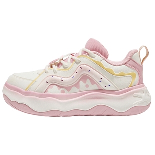 甜甜圈|特步童鞋冬季新款女童滑板鞋儿童休闲面包鞋中大童运动鞋