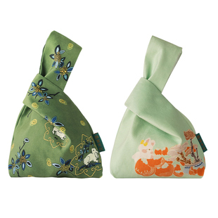 故宫 玉兔花神萌兔韶春套结手腕包 绿色 创意礼物 故宫文创