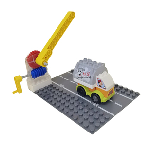 大颗粒积木儿童停车场栏杆玩具道闸红绿灯起落升降杆收费站牛奶车