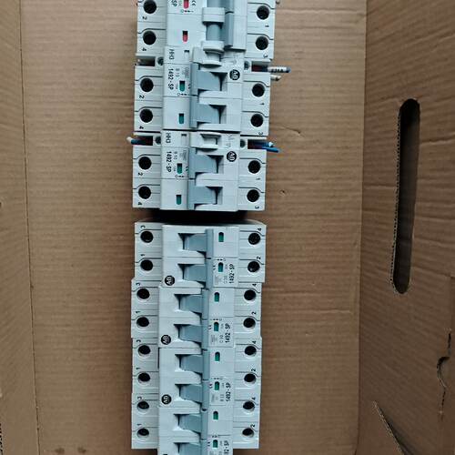 询价-AB 1492－SP，2P开关，产地西班芽，正常件，