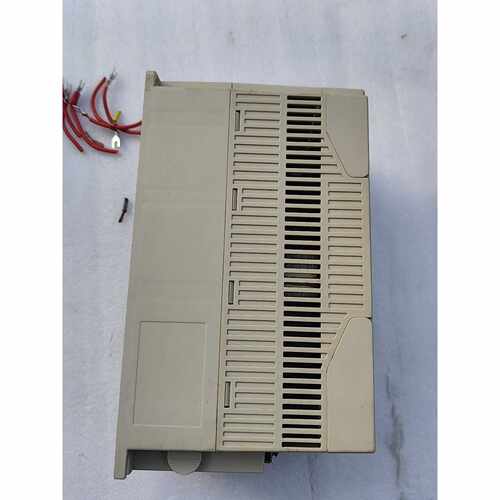 议价菱川变频器LCV12S-H-4T4.0G-A拆机