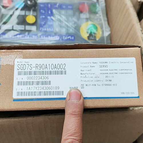 询价-安川sgd7s-r90a10a002，已开封