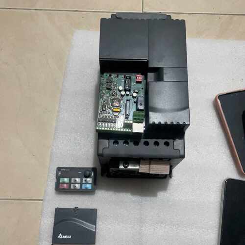 议价台达变频器VFD075E43A