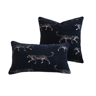 中古风抱枕豹子轻奢靠包沙发靠垫黑色复古风高档别墅大平层靠枕