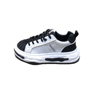 潮男鞋2026春季厚底休闲鞋时尚软底百搭拼色系带增高运动潮鞋板鞋