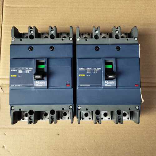 议价断路器EZD250E250A维修