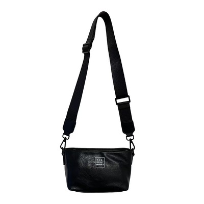 新款日系港风斜挎小方女包