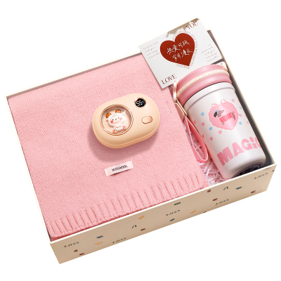 送她的羊毛围巾套装冬季伴手礼品