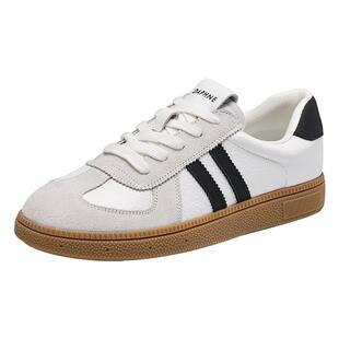 达芙妮德训鞋女款2026新款春季休闲运动鞋阿平底板鞋甘百搭小白鞋