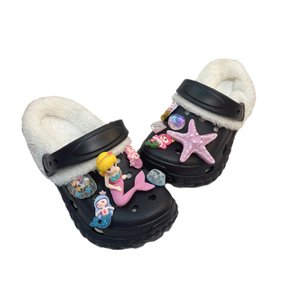 儿童黑色新款软底轻便加绒洞洞鞋