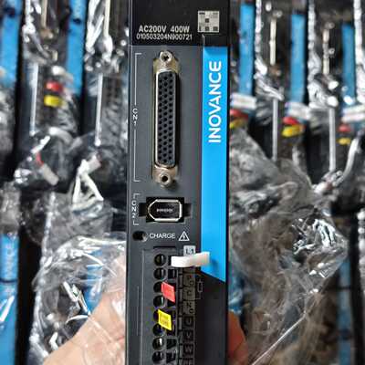 汇川SV660AS2R8I驱动器 拆机件实物 成色很新 功能