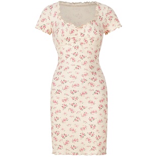 ITSNIKAR 法式复古短袖碎花V领连衣裙女春夏荷叶边渡假风收腰裙子