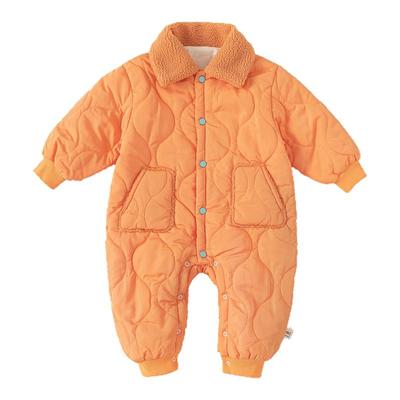 贝贝城儿童绗棉撞色扣子爬服