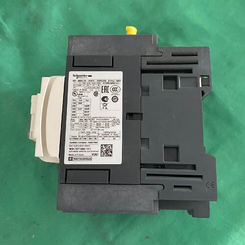 议价施耐德LC1D40A安全继电器交流接触器功率电感器低压断路器