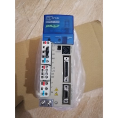 议价R7D-APA3L 欧姆龙驱动器全新原装质保一年，现货包邮，欢迎询