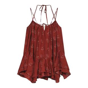 贰羊设计【绯漾】法式复古红色绣花吊带度假风上衣女宽松挂脖小衫