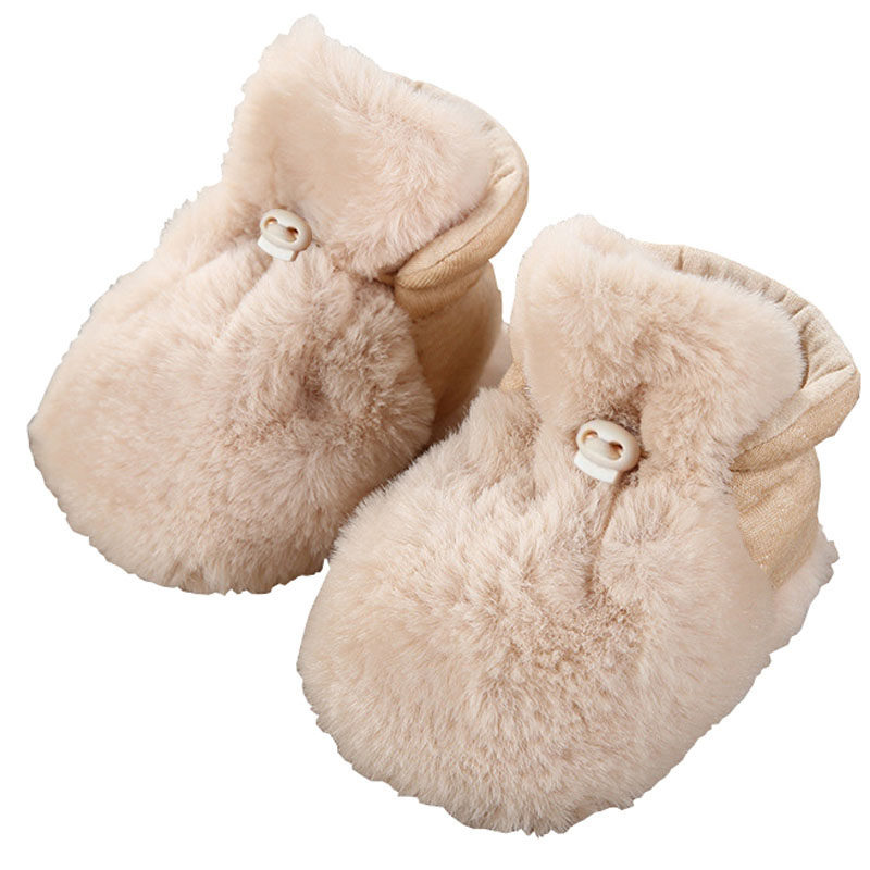 新生儿婴儿鞋子冬天宝宝保暖鞋秋冬季外出护脚加厚棉鞋套加绒脚套