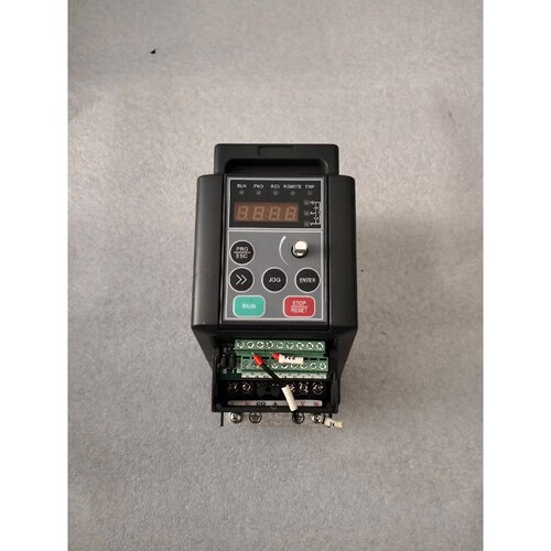 【请询价】阿尔法变频器型号600M一S2R4G220V