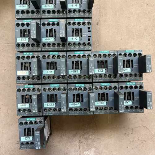 溢价-3RH2140-1WB40六个，3RT2015-1BB42十