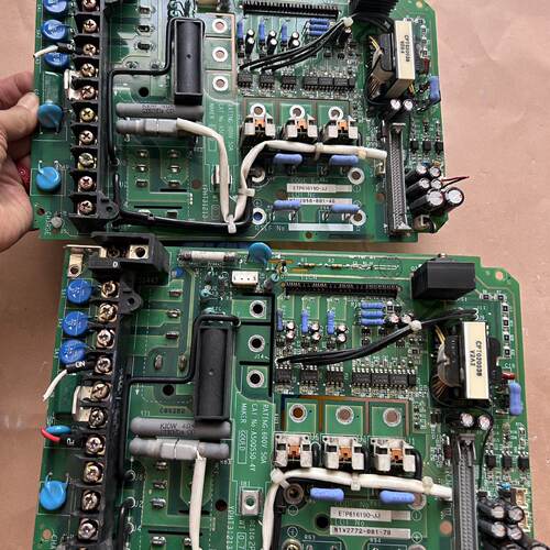 YPHT31213 安川 变频器驱动板 600V 50A 变频器配件