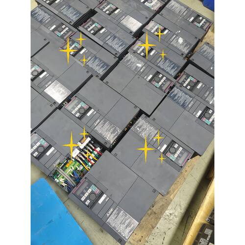 变频器FR-F840-00170-2-60系列，正常